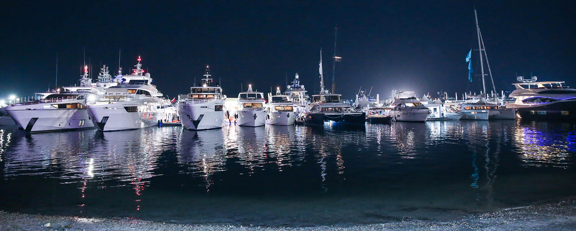 معرض دبي العالمي للقوارب