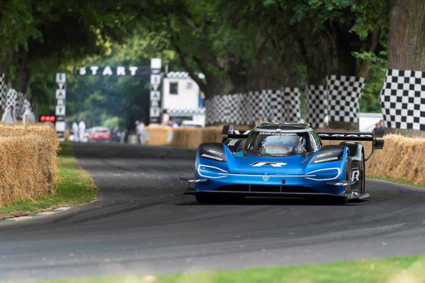 New record for the Volkswagen ID.R (3)