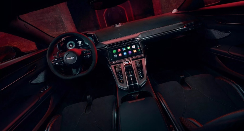 استون مارتن فانتاج اس داخلي