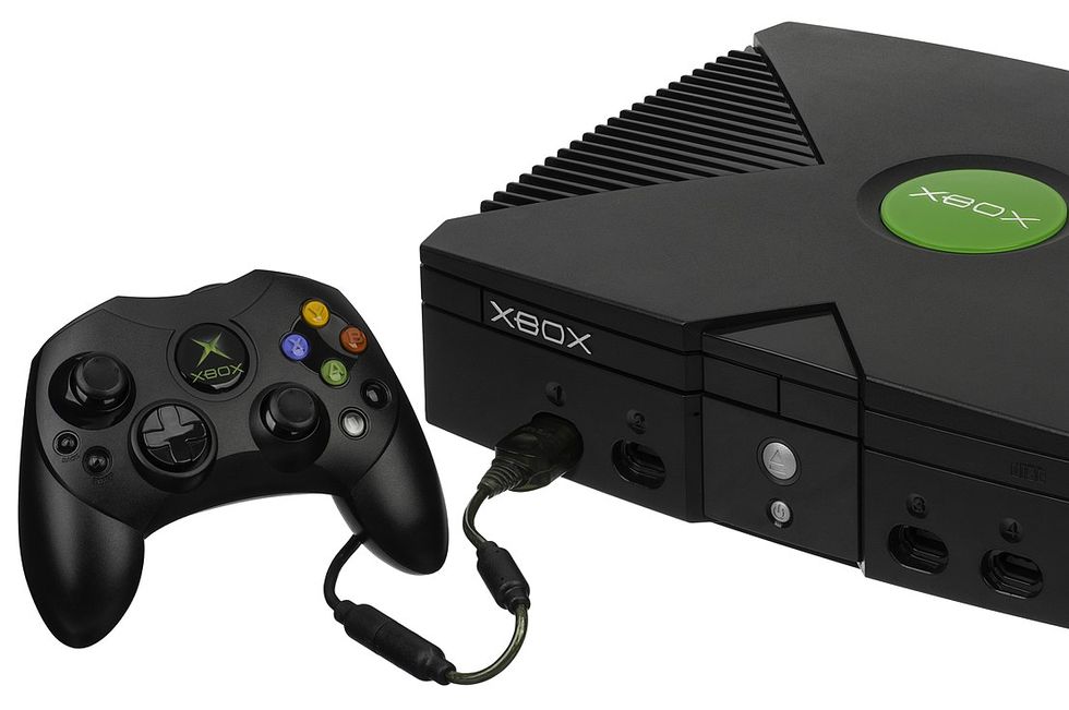 اكس بوكس 2001