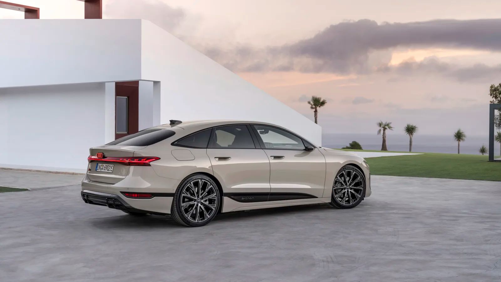 اودي A6 و S6 Sportback E-Trons لعام 2025