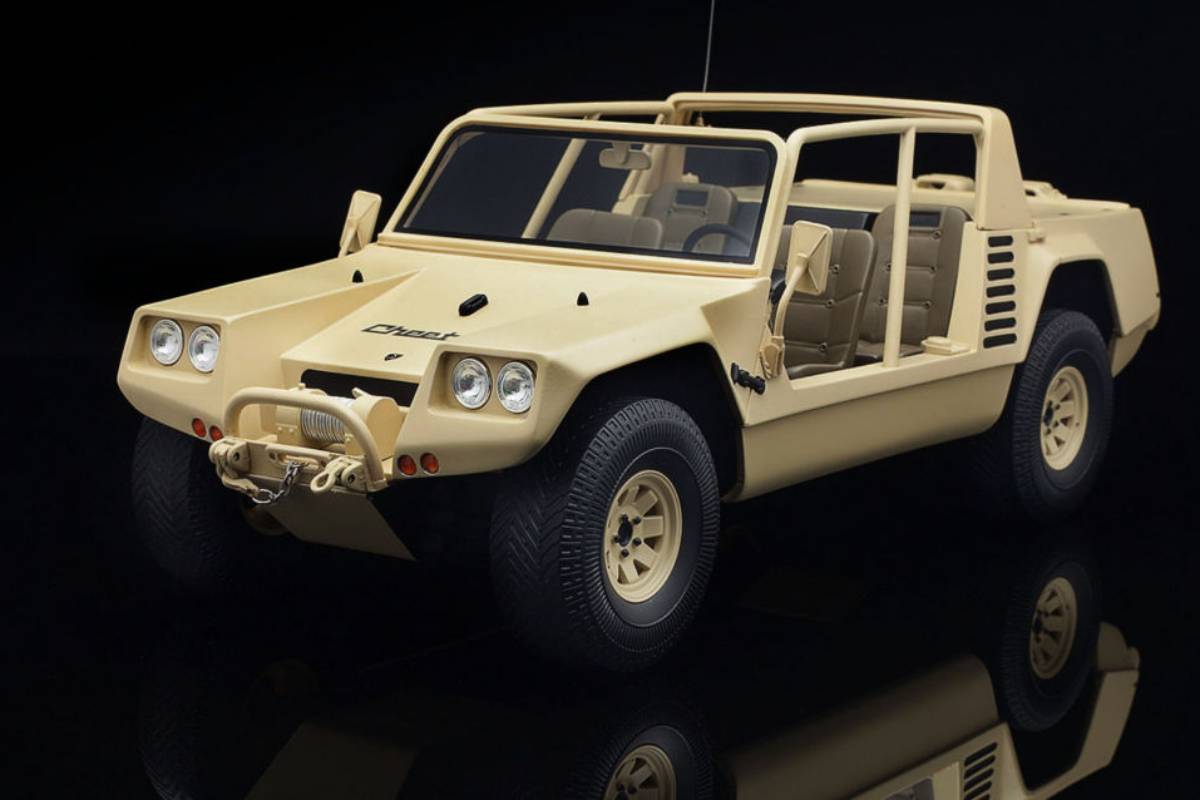 أول إس يو في من لامبورجيني