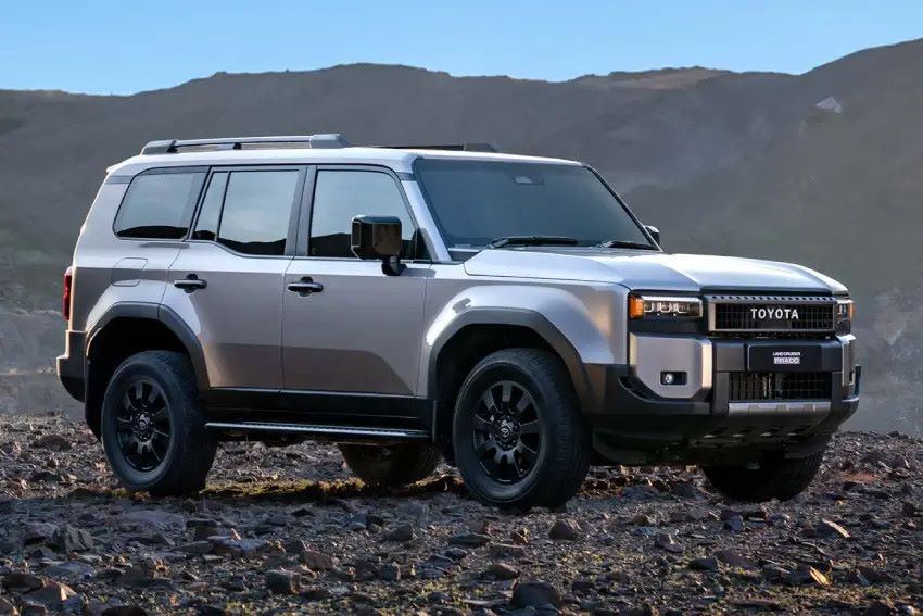 تويوتا لاند كروزر برادو 2024