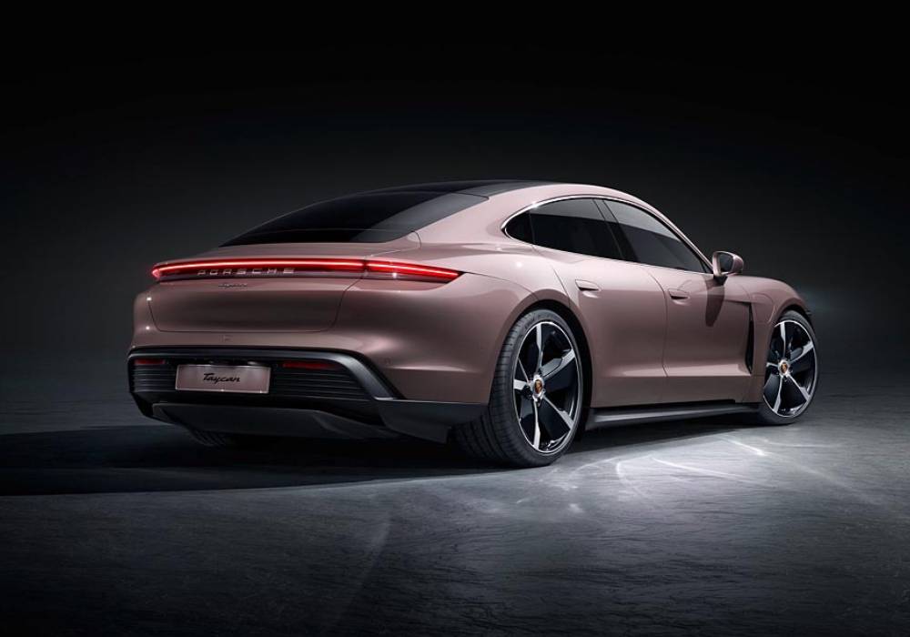 بورشة تايكان من الجانب