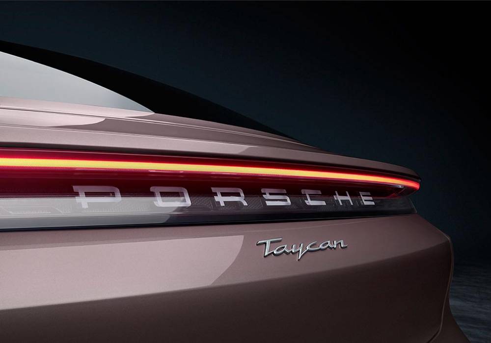 بورشة تايكان من الخلف