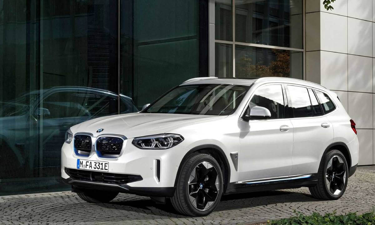 بي ام دبليو اي اكس 3