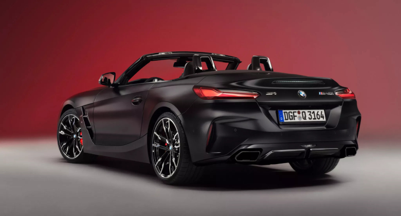 بي ام دبليو زد 4 الأخير 