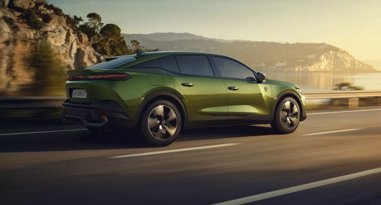 بيجو 408 اداء