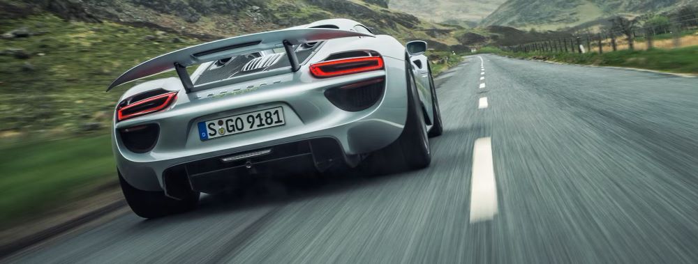 تسارع السيارة