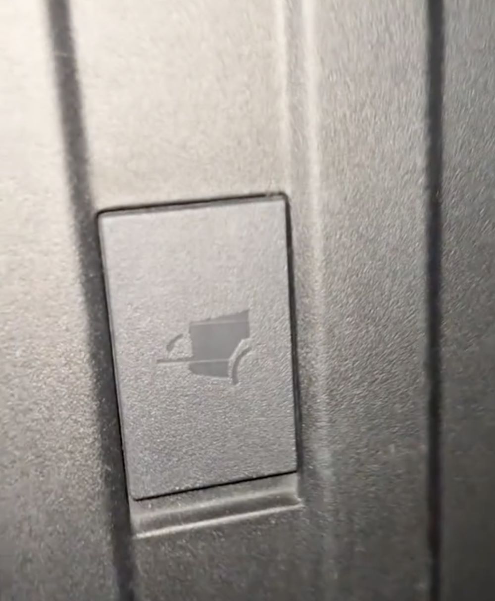  تسلا سايبرتراك