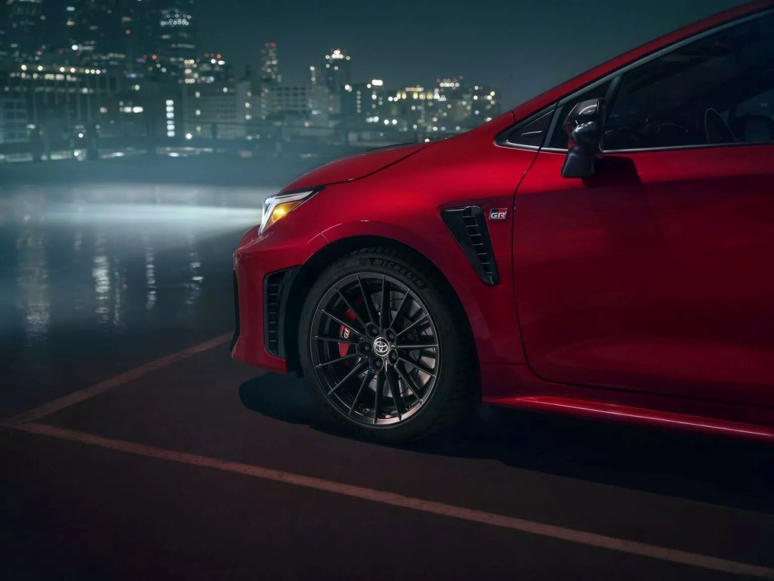 تويوتا عن جي آر كورولا 2025