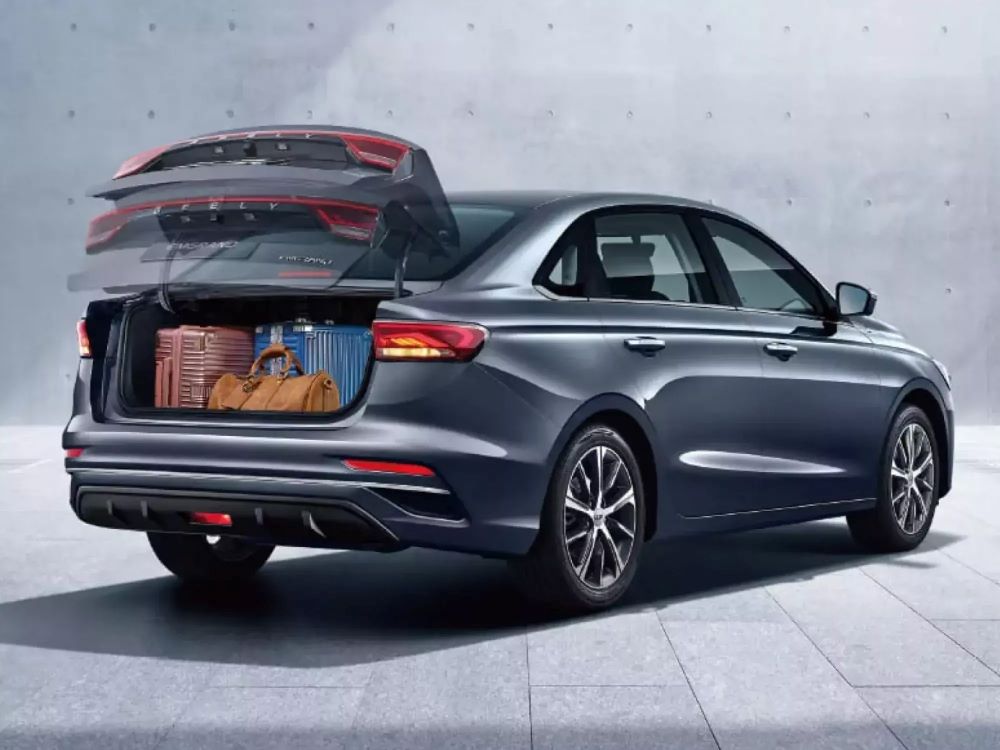 جيلي امجراند 2024