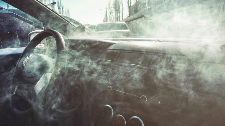 خروج الدخان من فتحات التهوئة