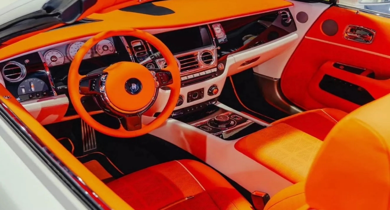 رولز رويس داون فينوم داخلي