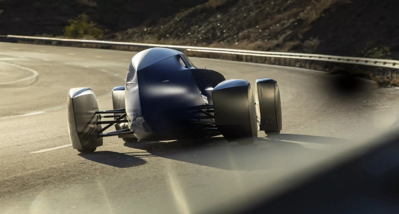 رينو رقم قياسي