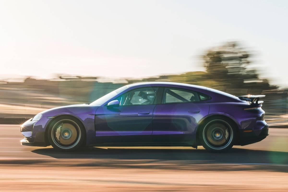 سيارات كهربائية