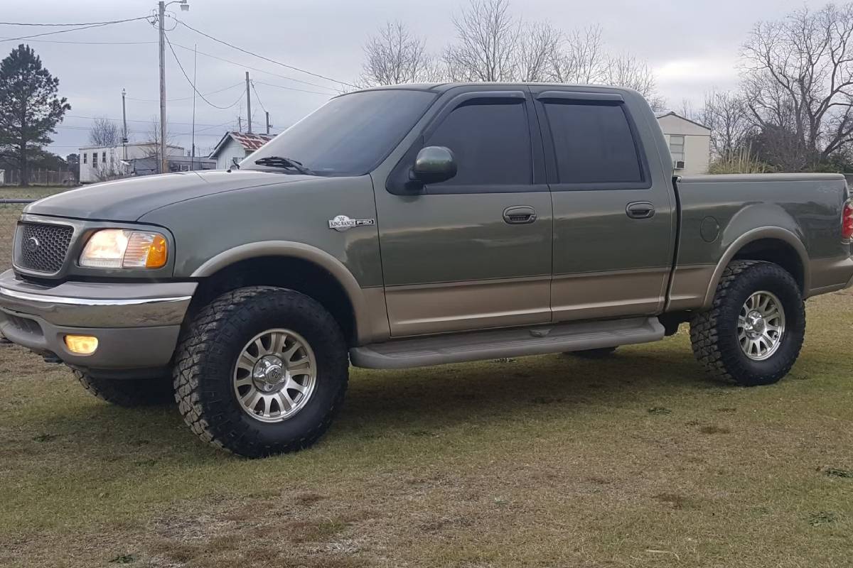 سيارات المشاهير