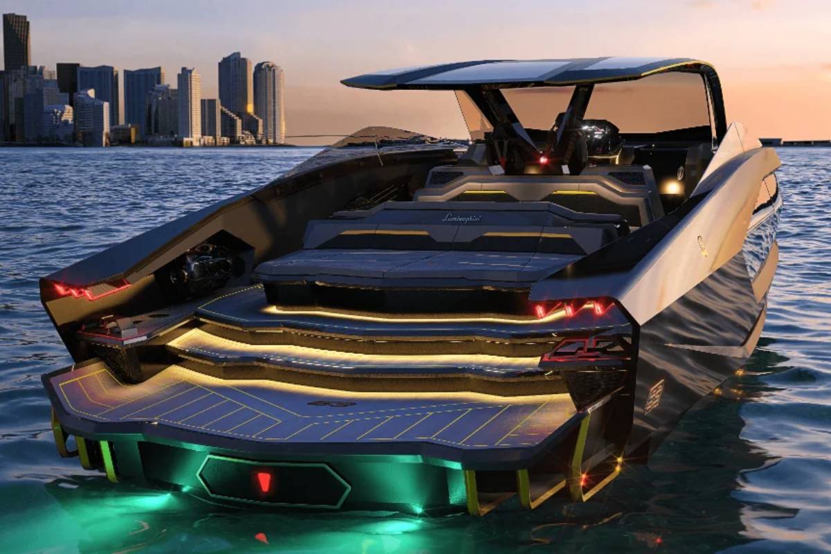 يخت لامبورجيني