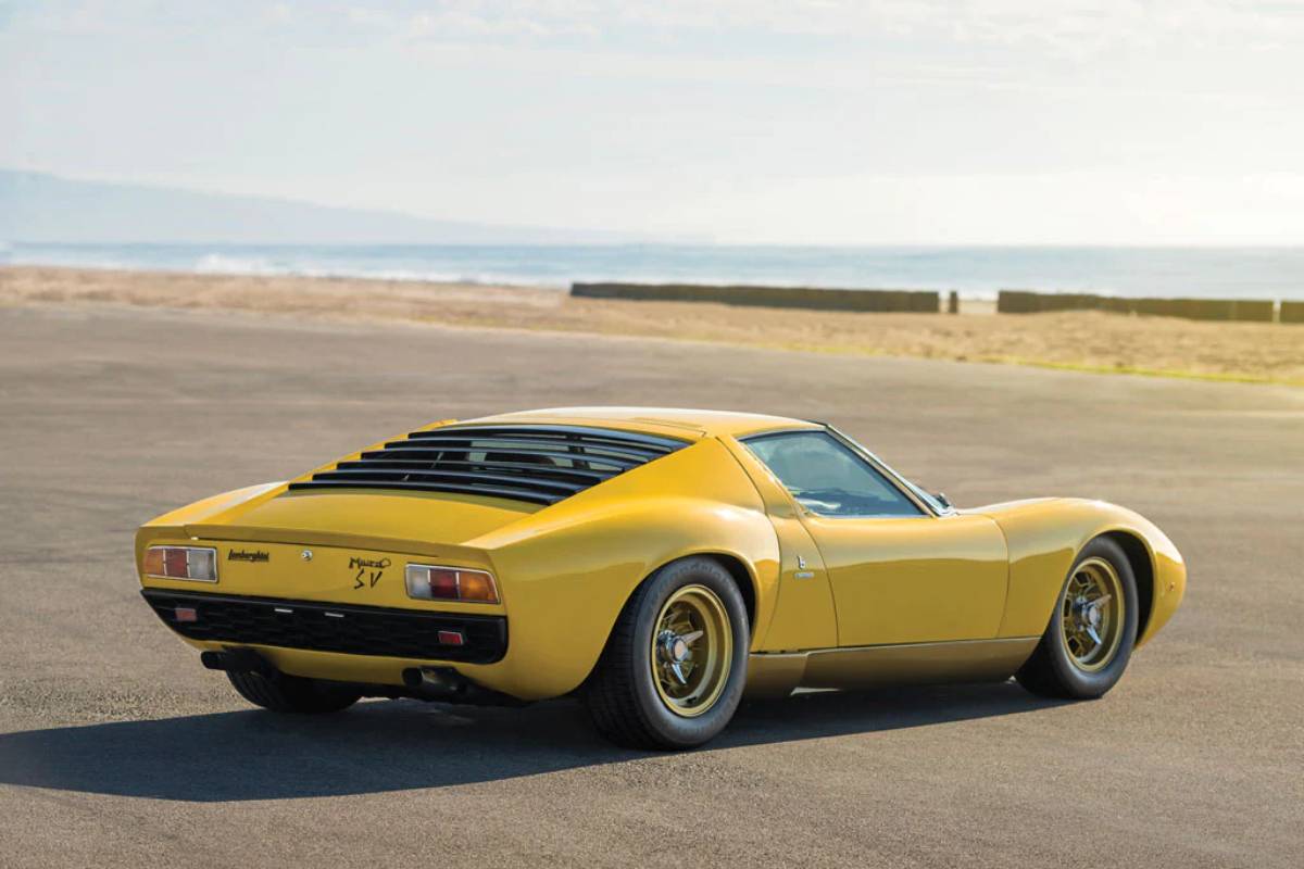 لامبورجيني ميورا