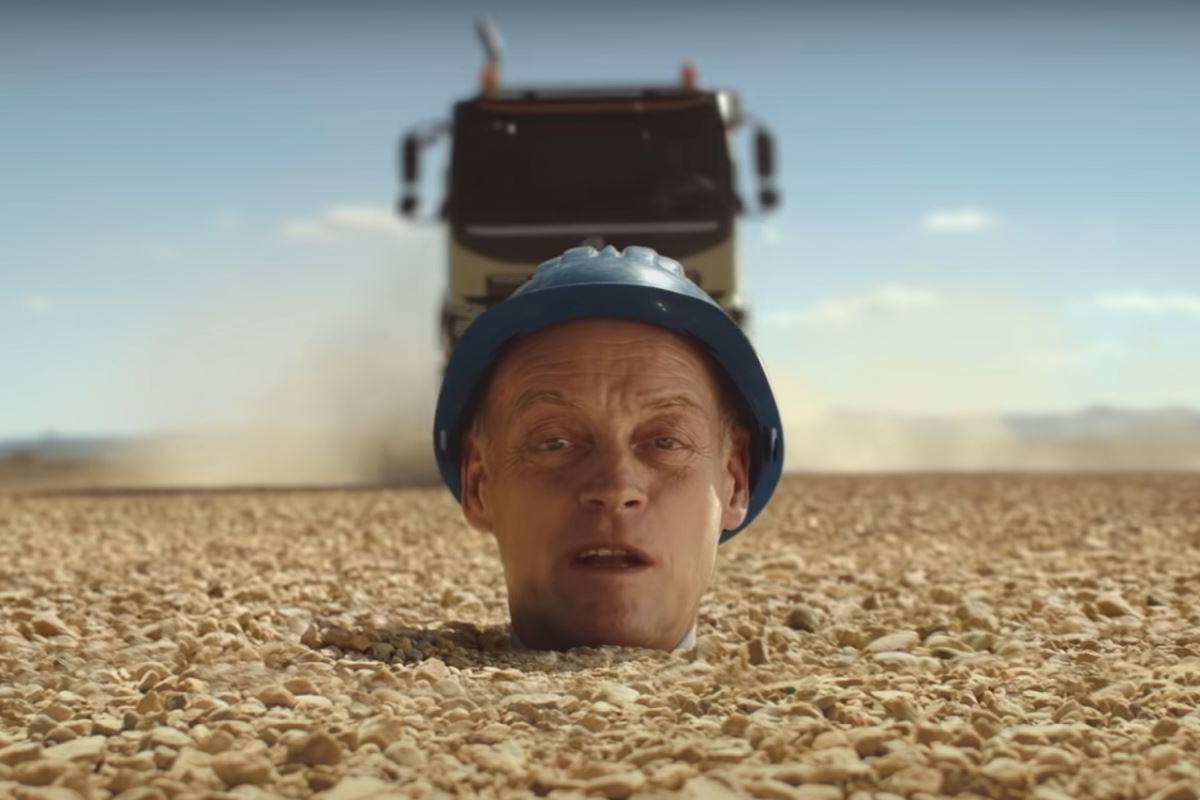 شاحنات فولفو