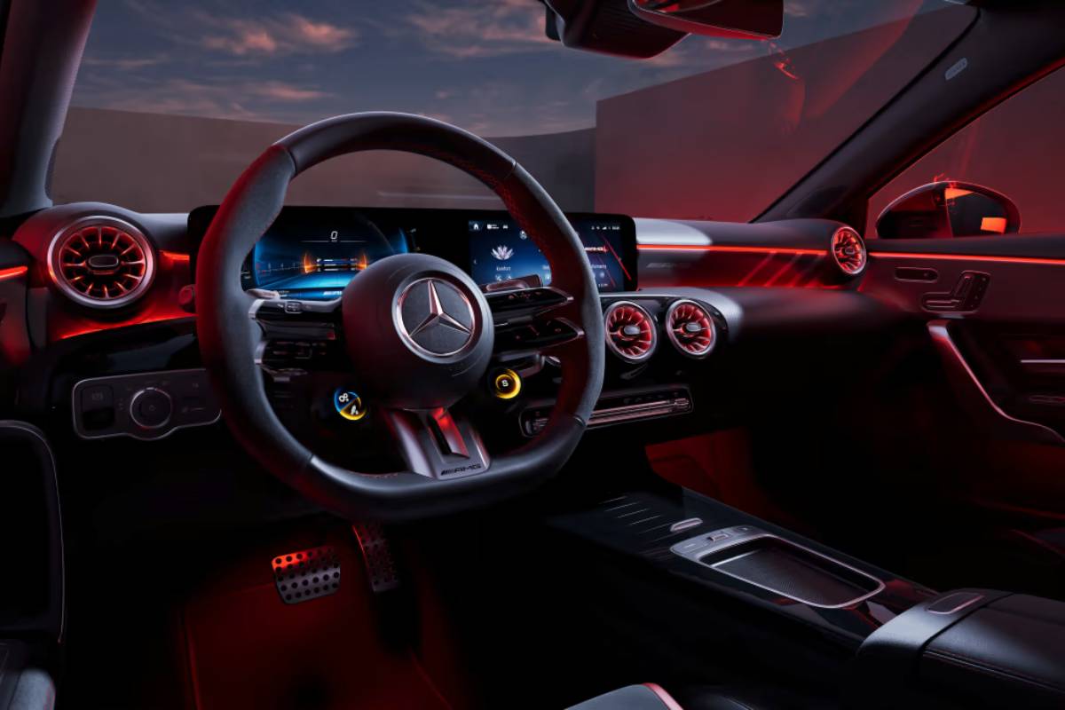 مرسيدس اي كلاس 2023