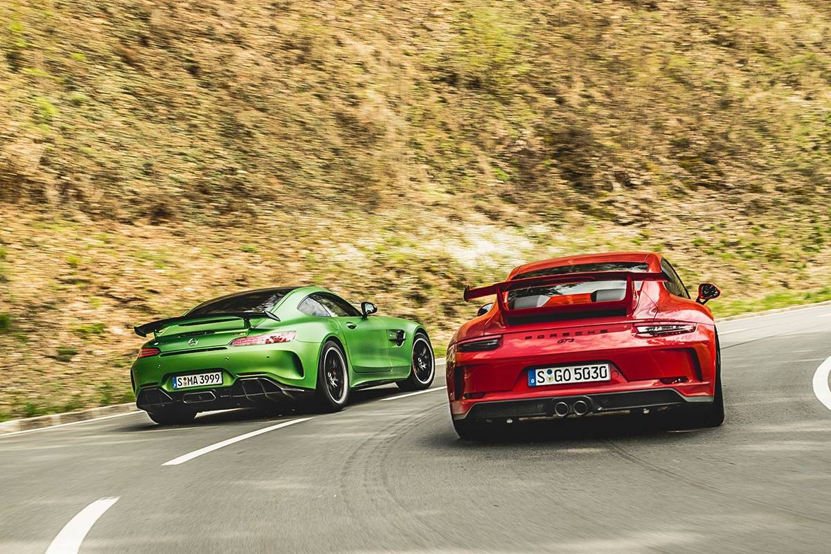 سيارات سريعة