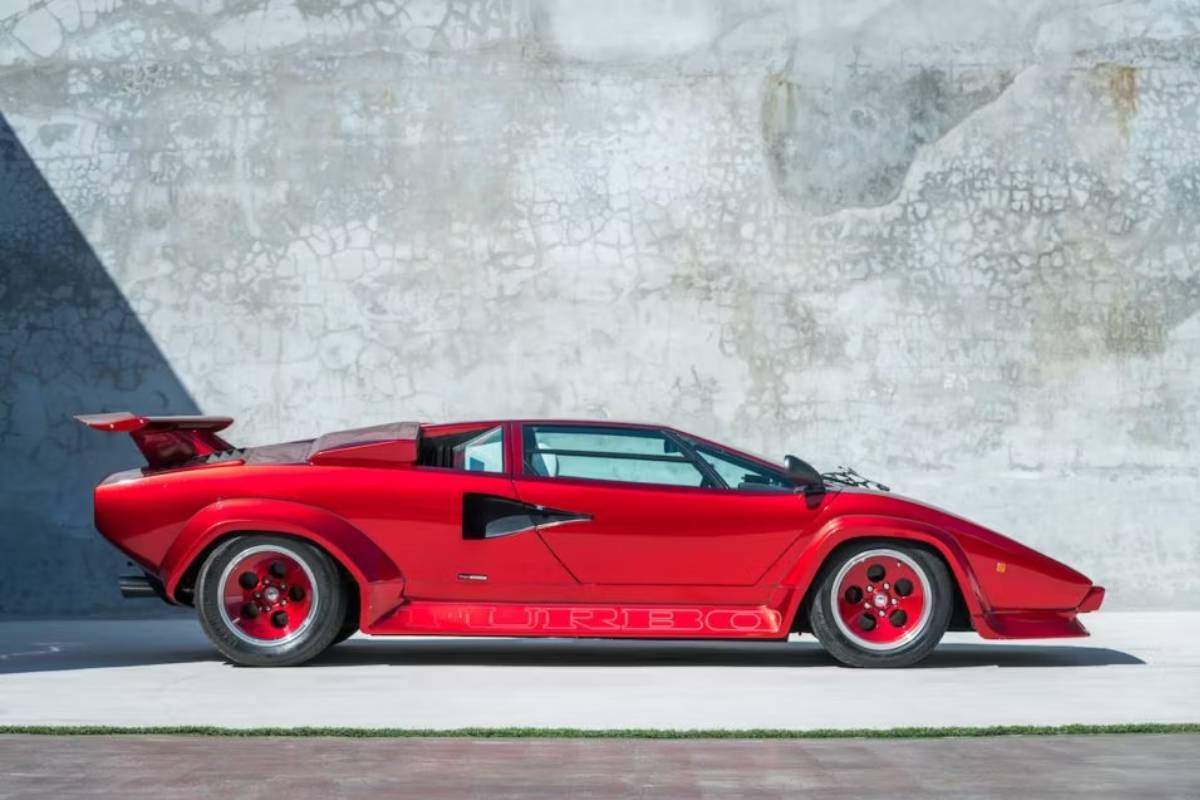 سيارات رياضية