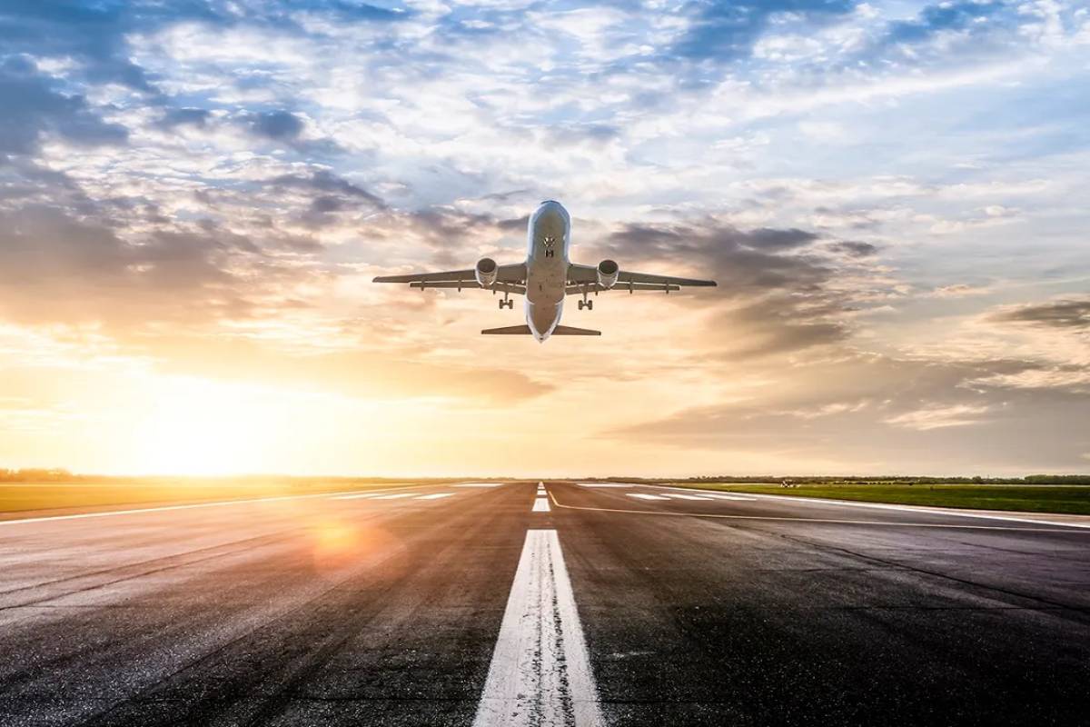 عالم الطيران