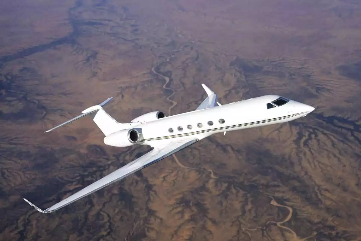 جنيحات الطائرة