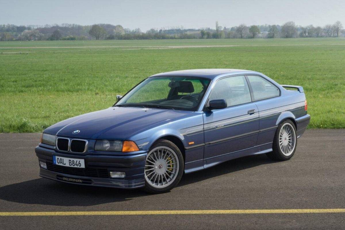 سيارات كلاسيكية