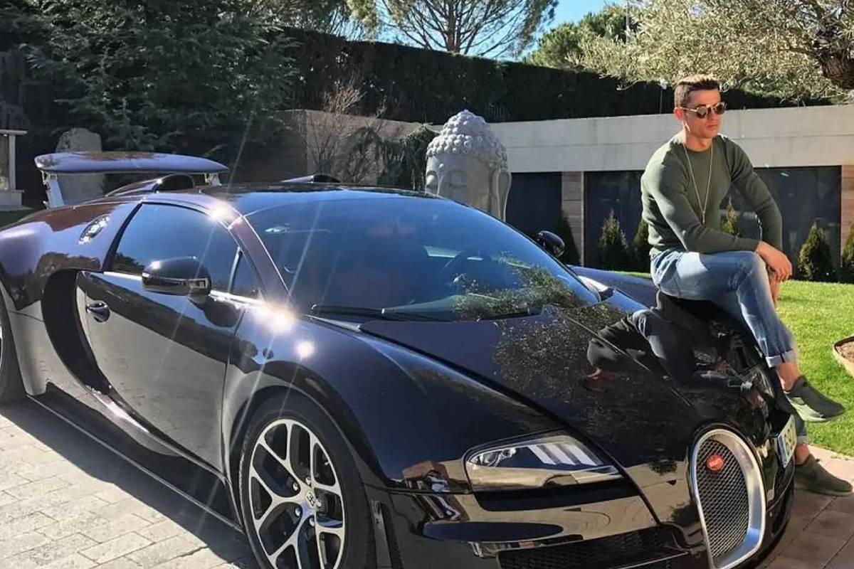 سيارات بوجاتي