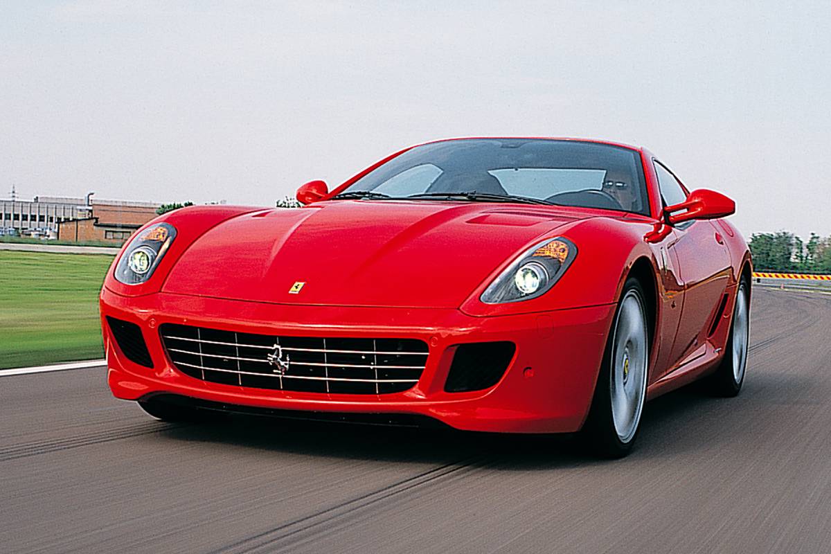 سيارات فيراري