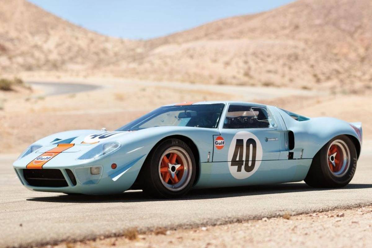 سباق سيارات