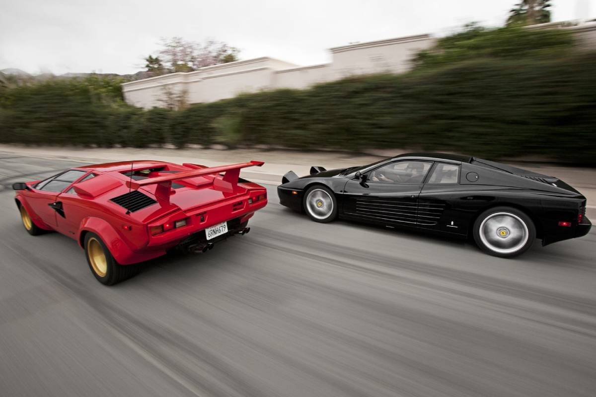 سيارات رياضية