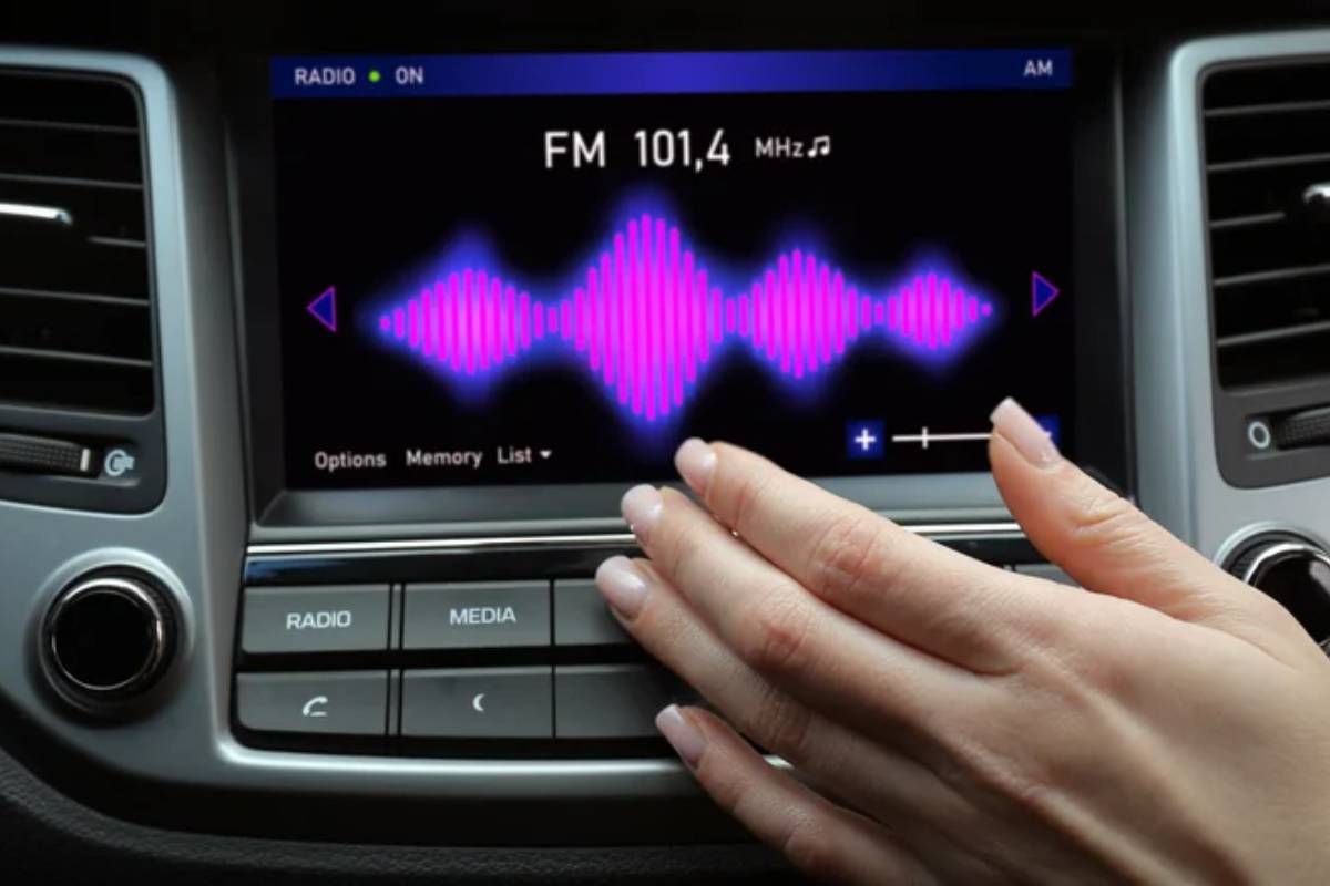 راديو السيارة