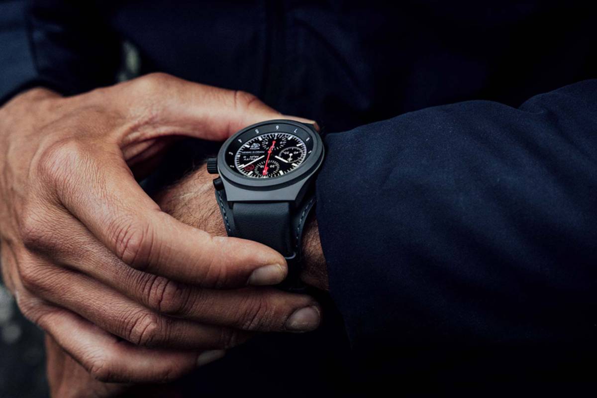 ساعة بورشه ديزاين