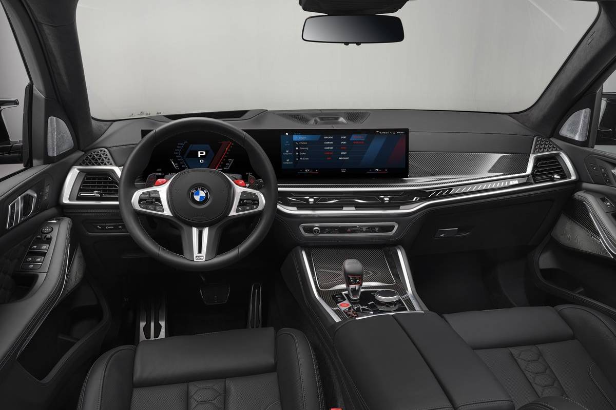 بي ام دبليو اكس 5 ام كومبيتيشن 2024