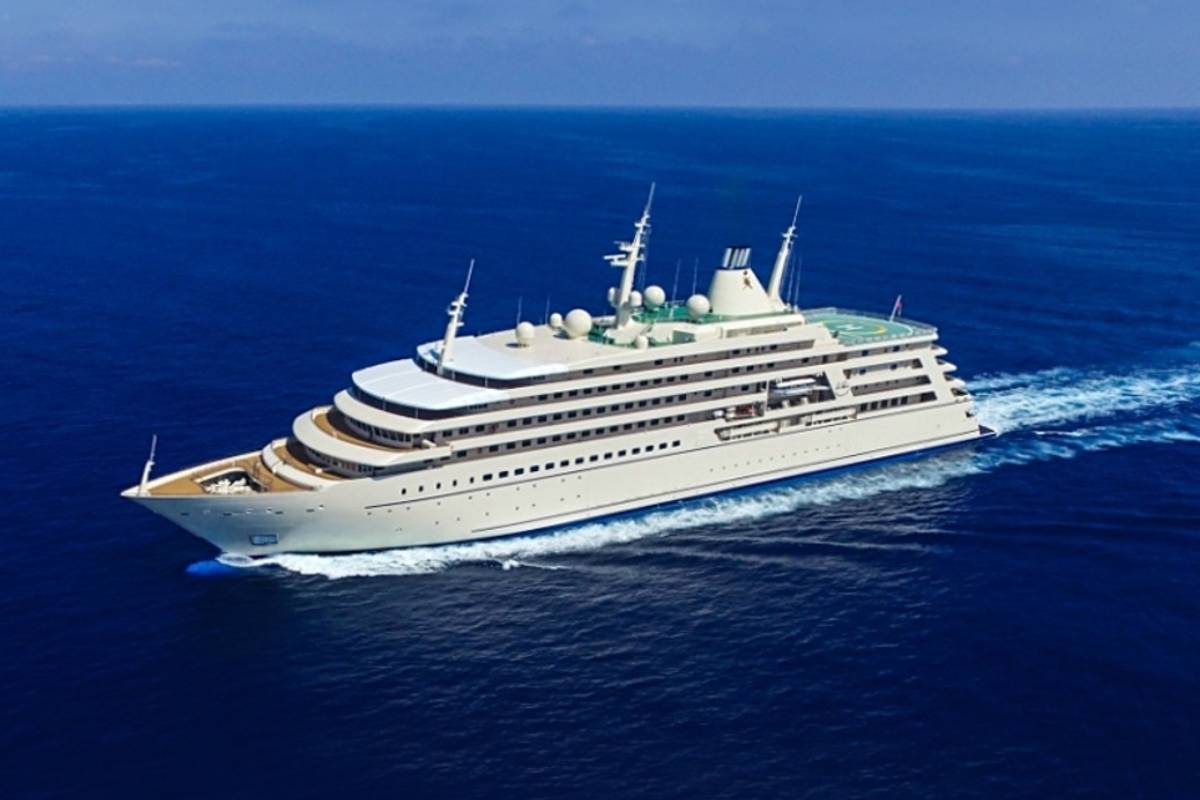 اكبر اليخوت