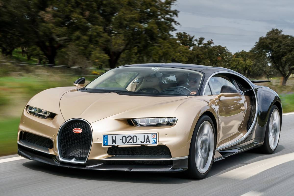 سيارات اندرو تيت