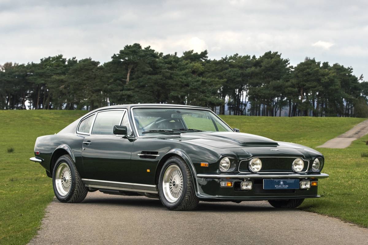 سيارات المشاهير