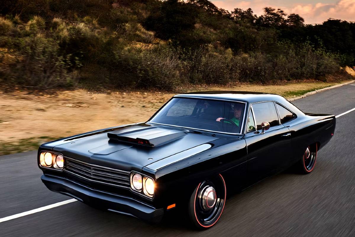 سيارات كيفن هارت