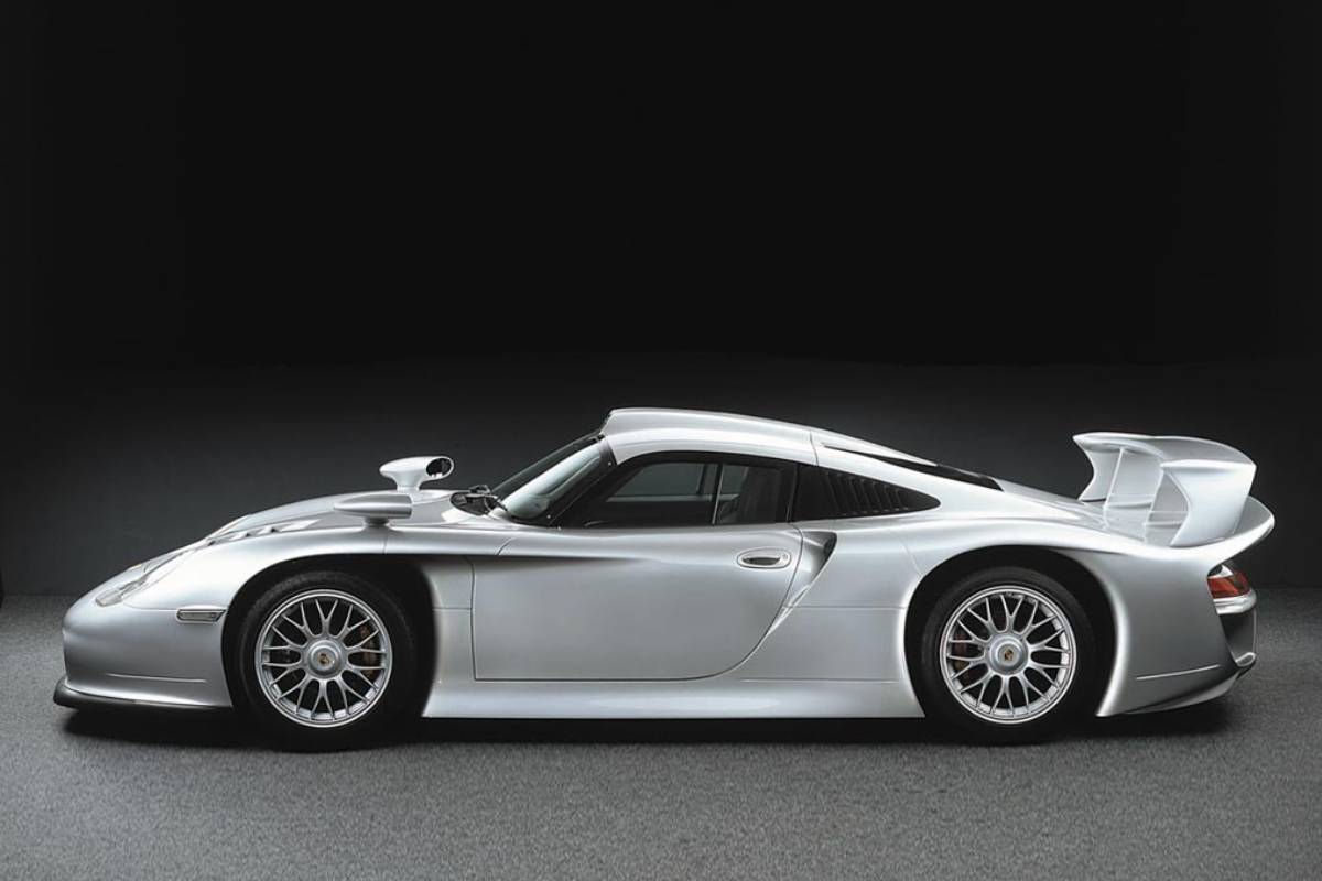 سيارات بورشه