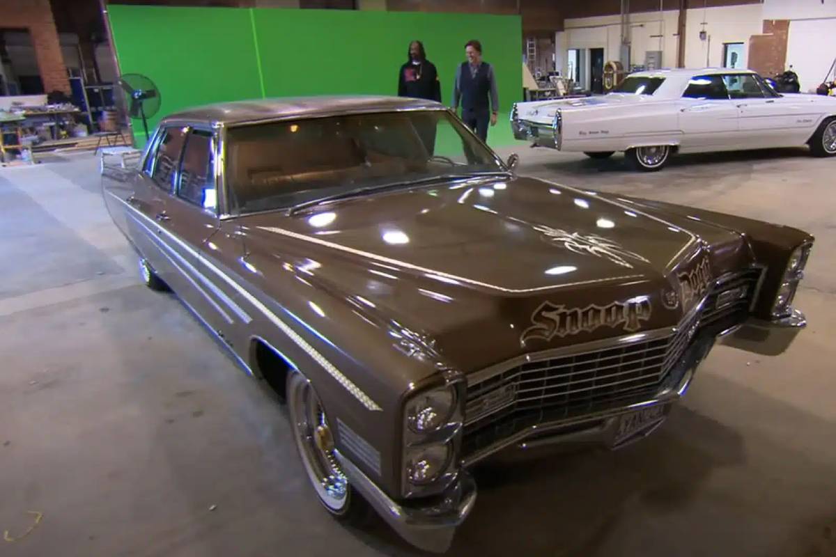 سيارات سنوب دوغ