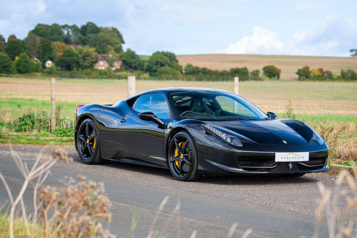 سيارات اندرو تيت