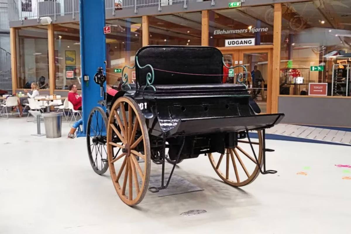 سيارات كلاسيكية