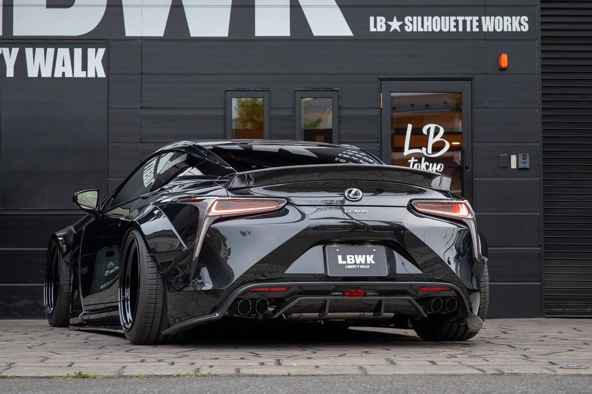 سيارات معدلة