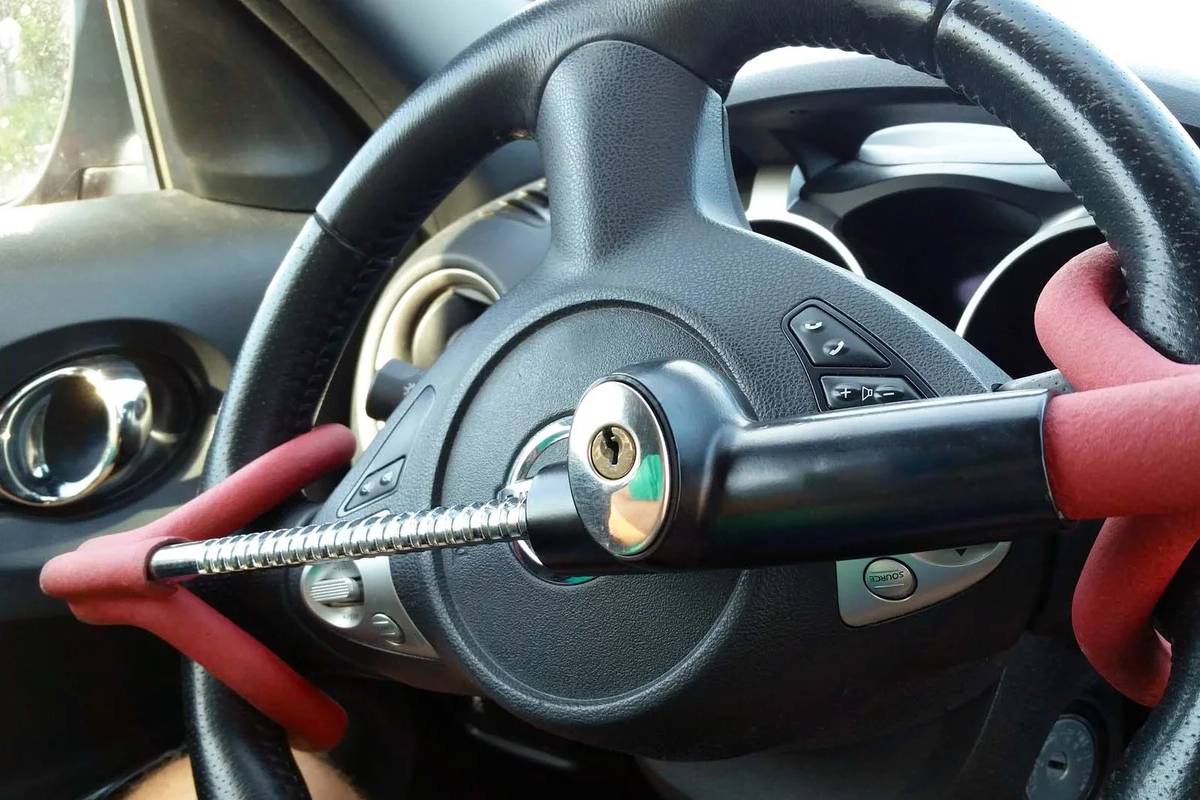 زينة السيارات