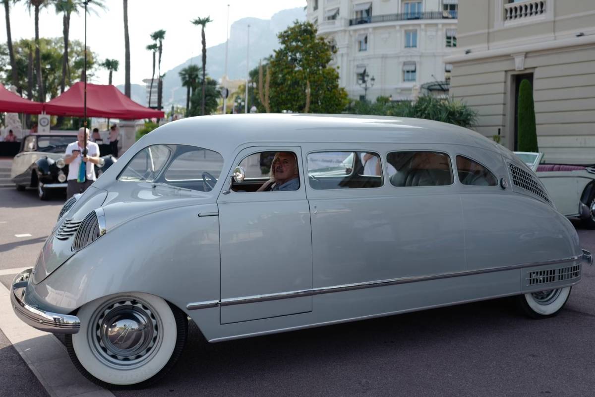 سيارات كلاسيكية