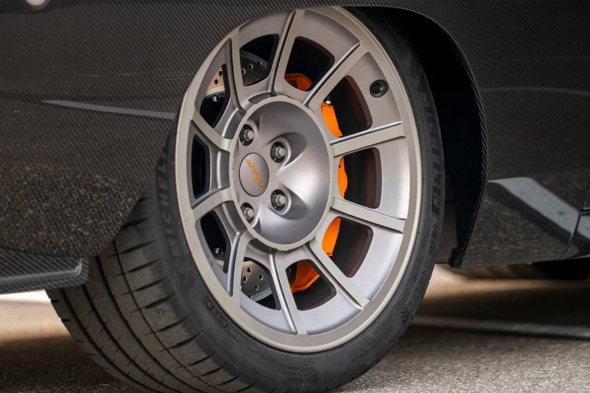 سيارات معدلة