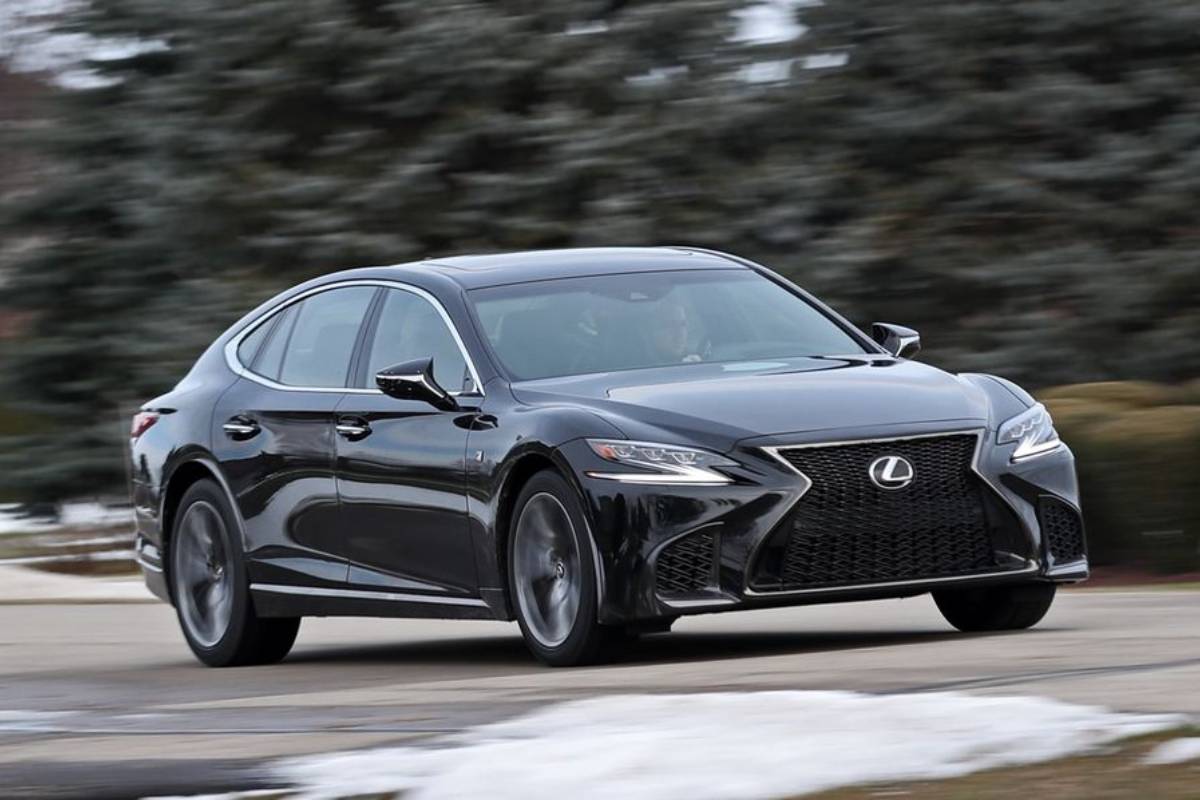 تكنولوجيا السيارات